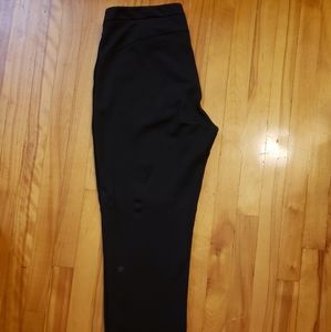 Lululemon On the Move Pant Black 28" Size 12